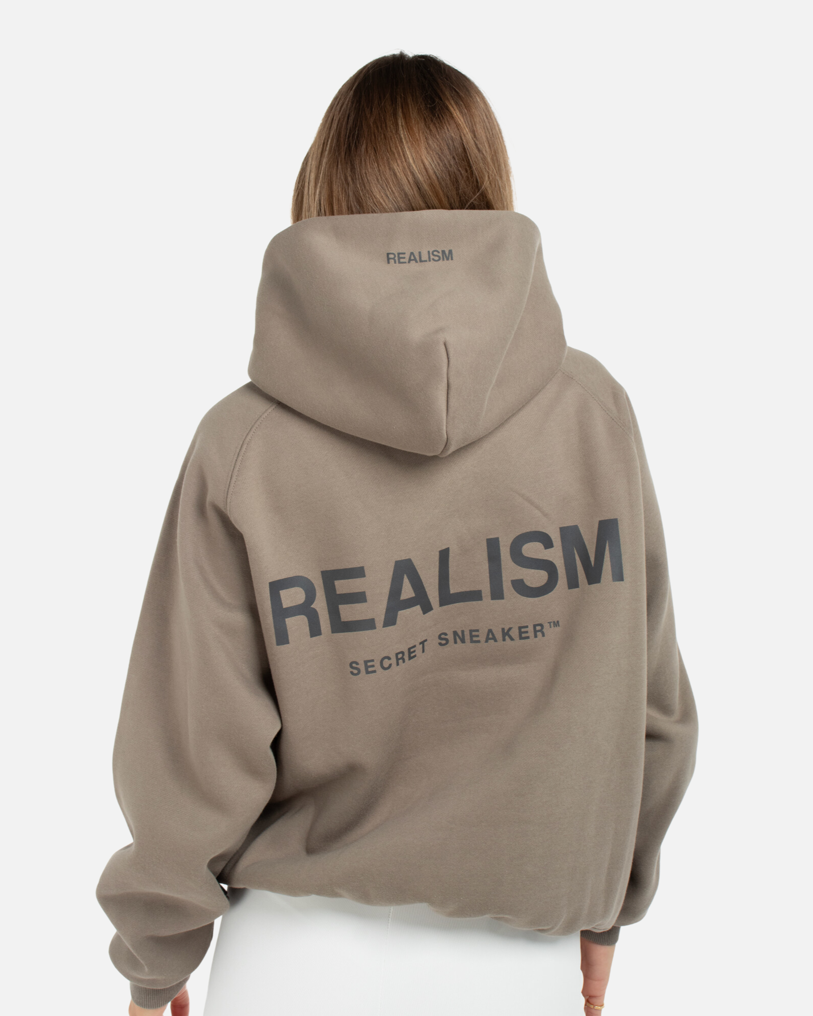 BACK LOGO REFLECTIVE HOODIE CEMENT Realism